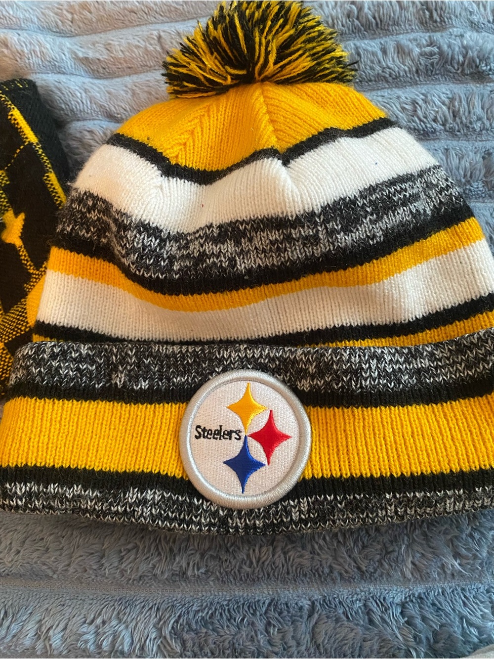 Pittsburgh Steelers Yellow Black White Knit Pom Beanie & Scarf